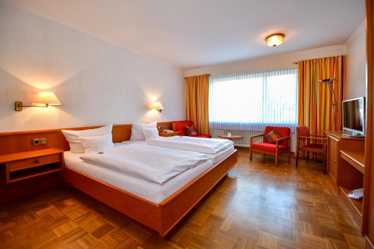 Hotel Zur Post Balve Exteriör bild